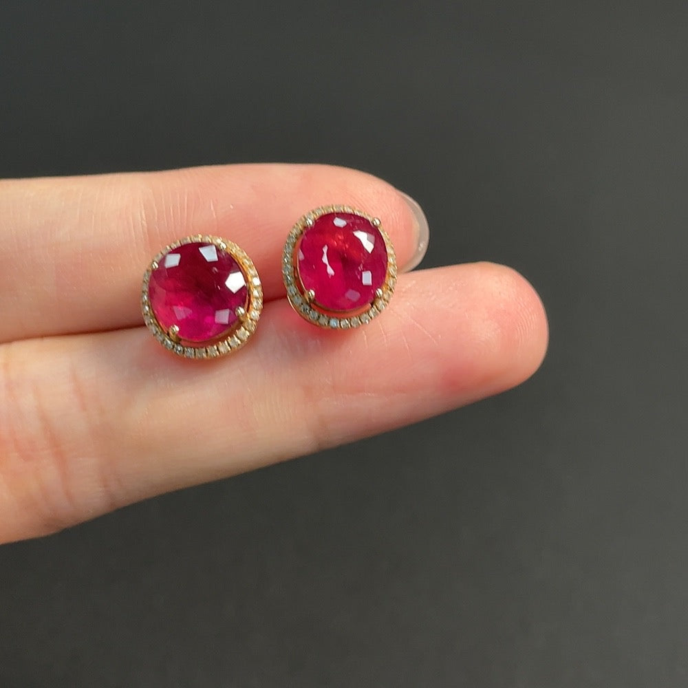 Tourmaline Inlaid Earrings, Needle Possibly Gold-Plated, 18k Gold Setting, Total Weight Approximately 3.17g, Accented with Diamonds