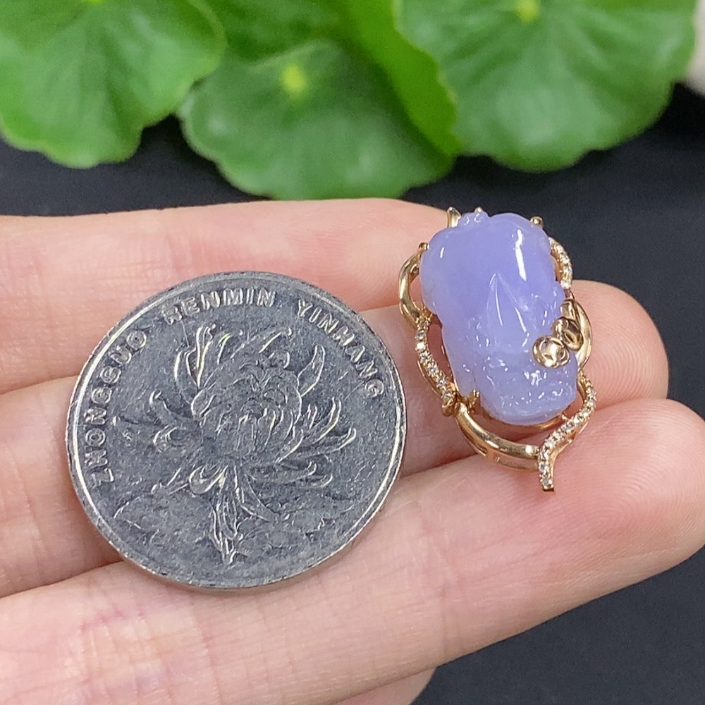 Jadeite Pi Xiu Inlay Pendant 18K Gold Total Weight Approx. 2.7g With Diamond Inlay