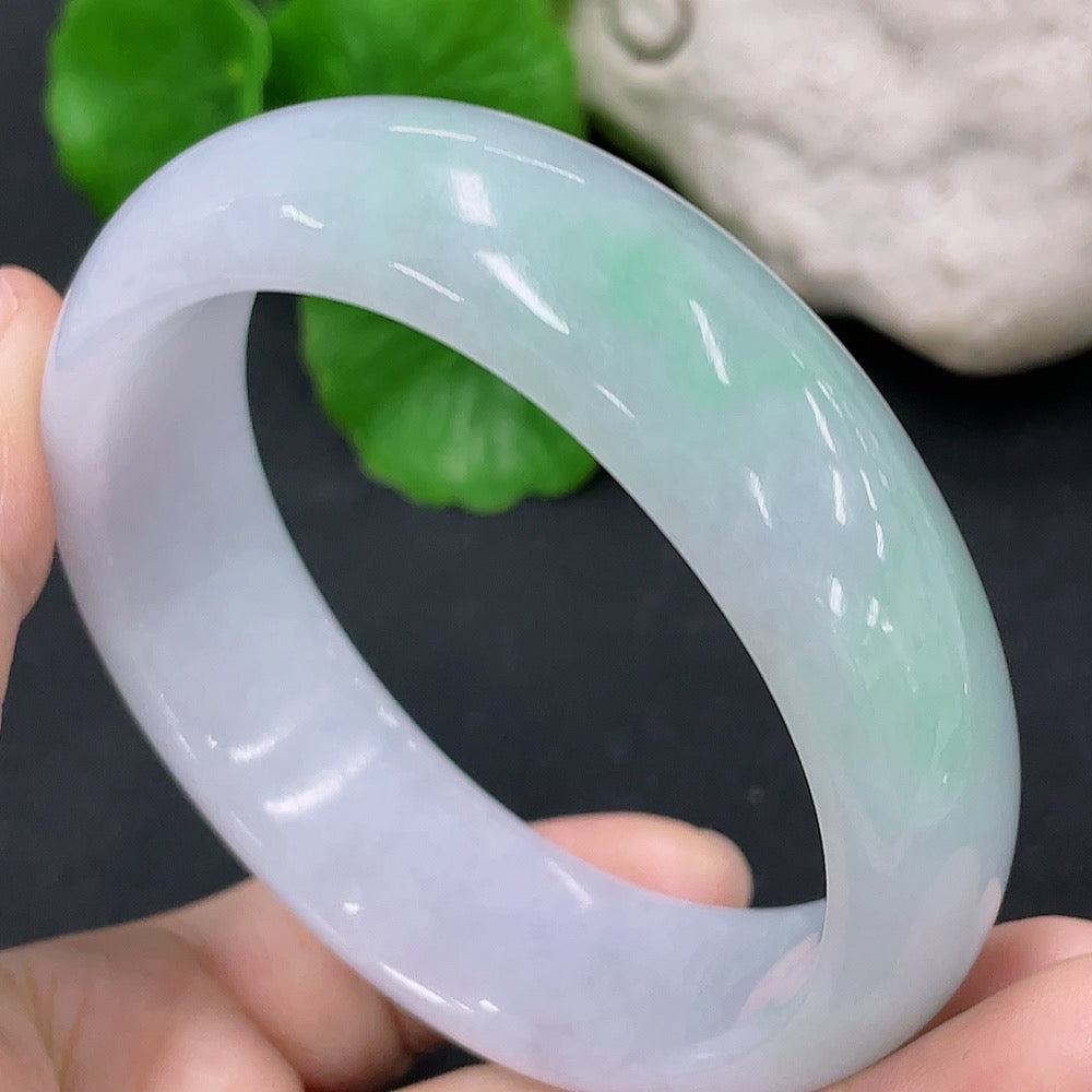 Jadeite Concubine Bracelet