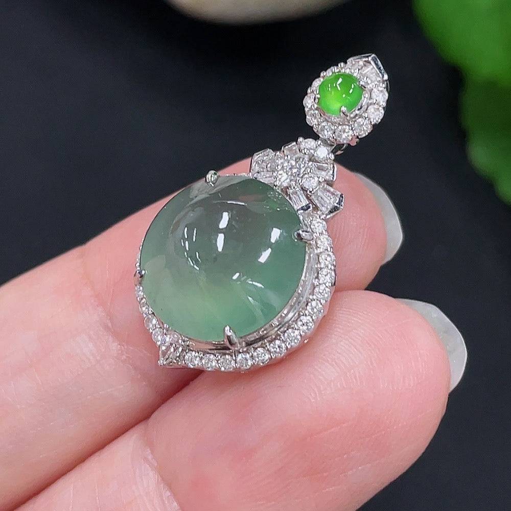 Jadeite inlaid pendant with diamond accents, 18K gold, featuring a sleek jade jade design, from HUILIU HQ.