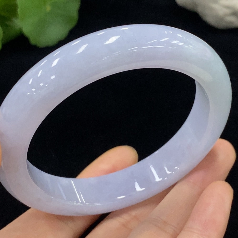 Jadeite Round Bangle Size 58.8 Total Weight Approx. 71.11g