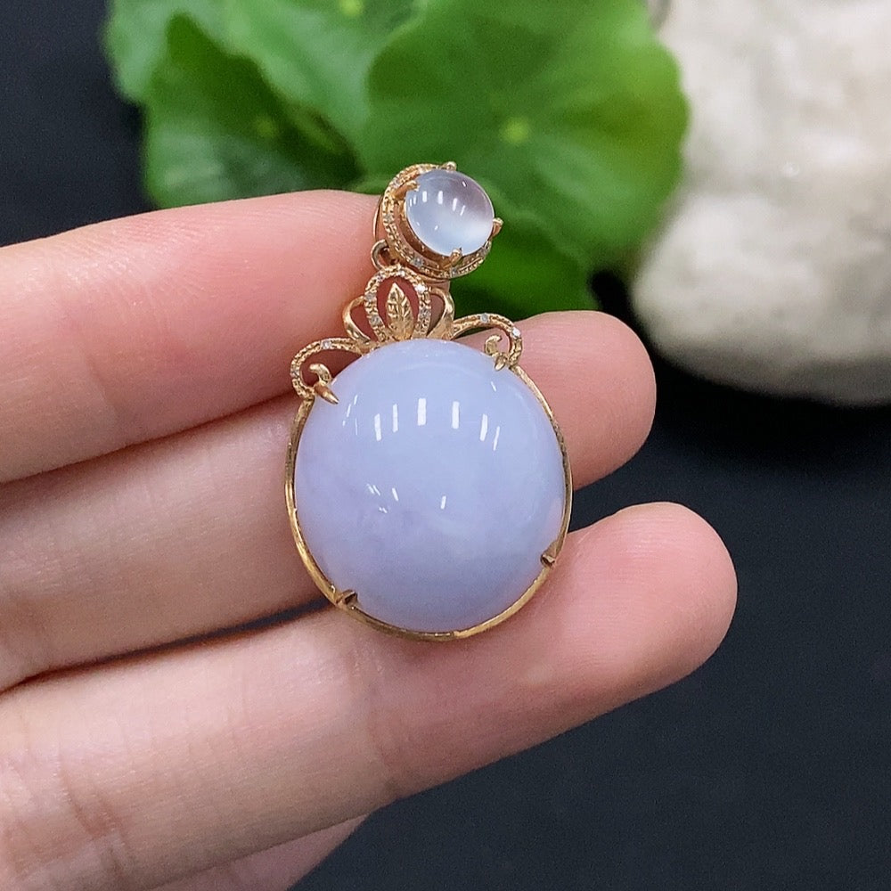 Jadeite Cabochon Pendant Set in 18K Gold with Diamond Accents, Total Weight Approximately 7.2g