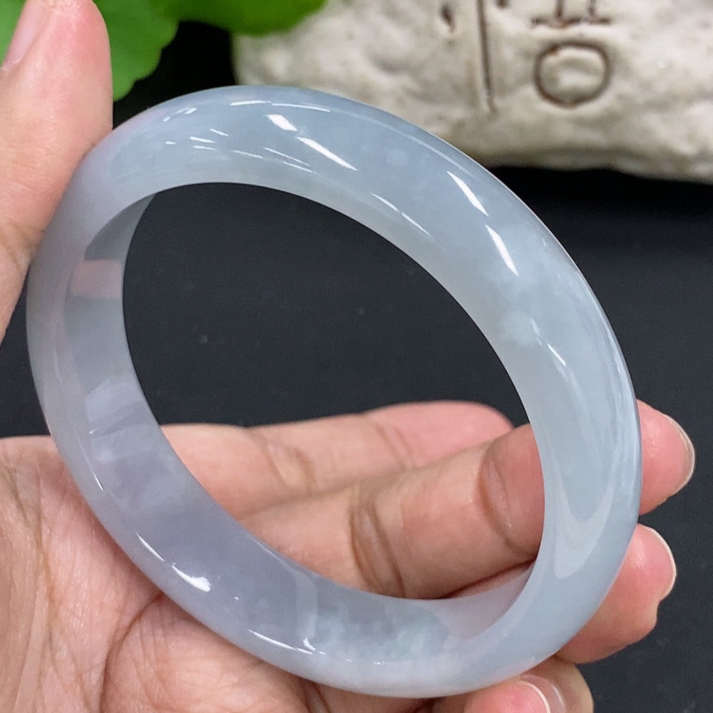 Jadeite Round Bangle