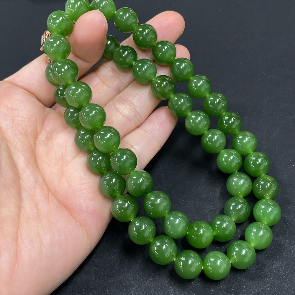 Green Hetian Jade Bead Necklace, Non-Gold