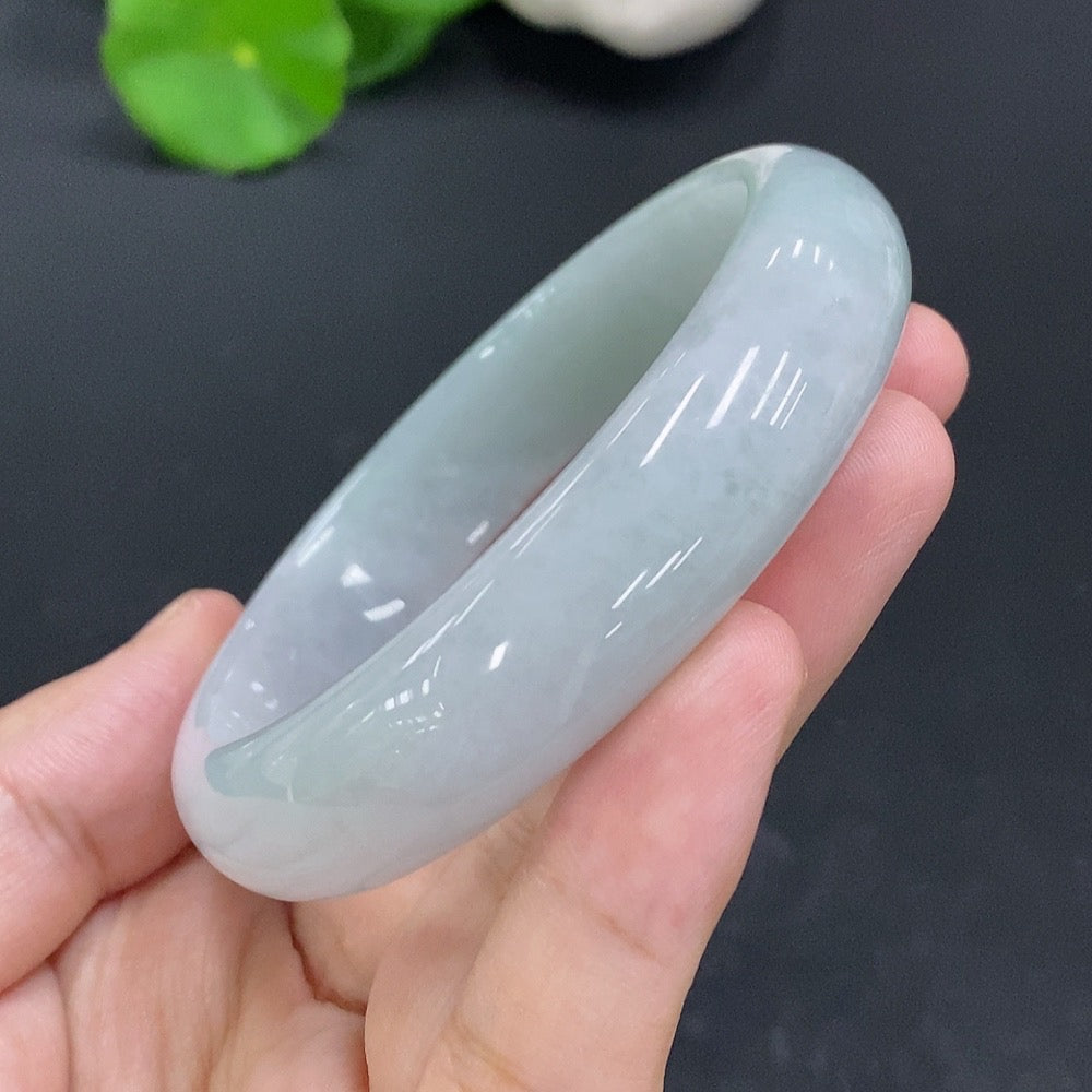 Jadeite Round Bracelet Size 58.2 Total Weight 59.196g