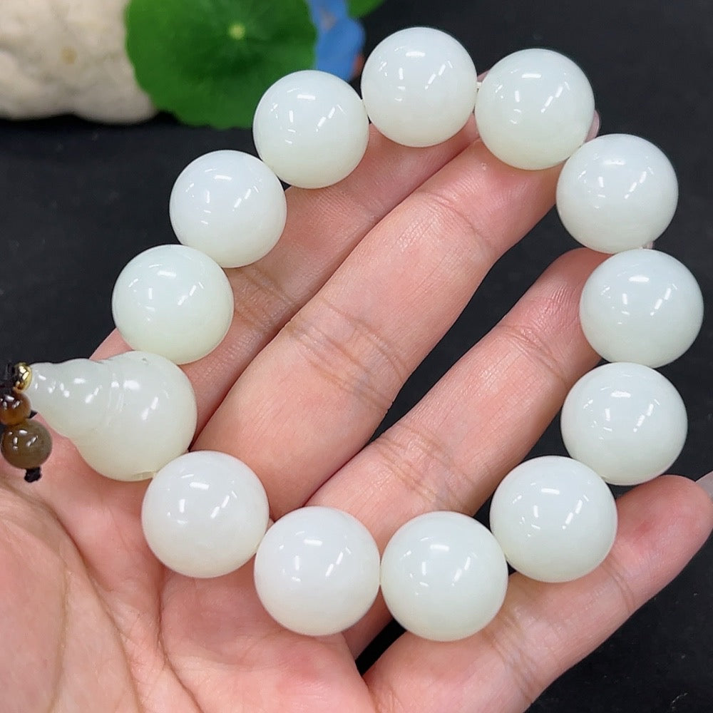 Hetian Jade Bracelet, containing other mineral components