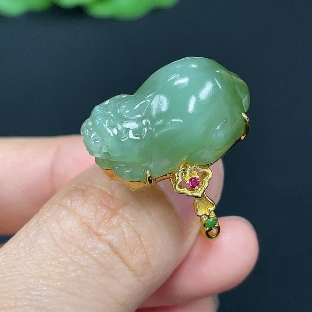 Hetian jade inlaid ring with 18k gold, size 15, showcasing intricate design and craftsmanship, weight 6.2g.