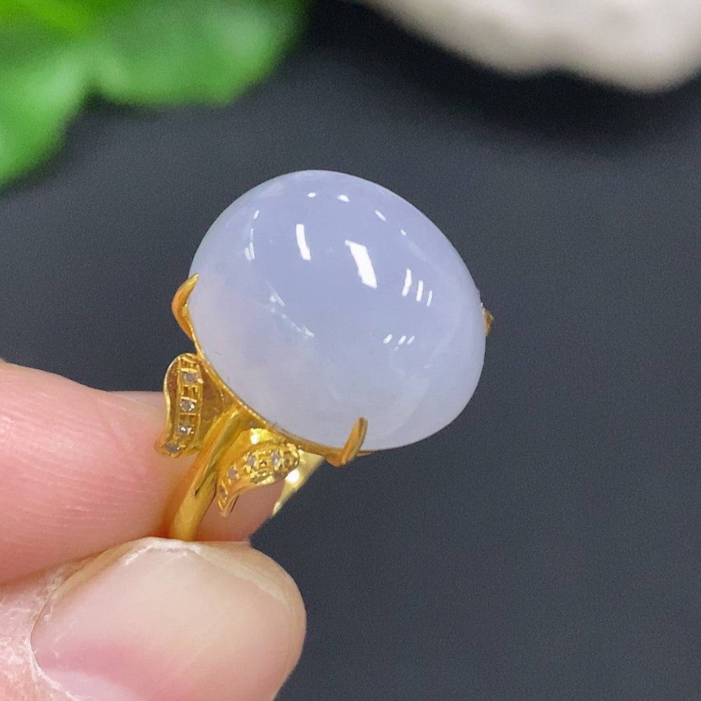 HUILIU HQ jadeite cabochon ring with diamond accents, 73% gold, size 11, weighing approx. 4.2g, elegant jewelry piece