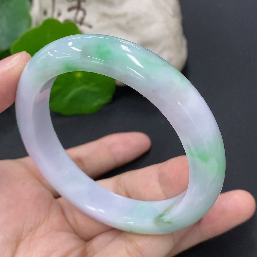 Jadeite Round Bangle