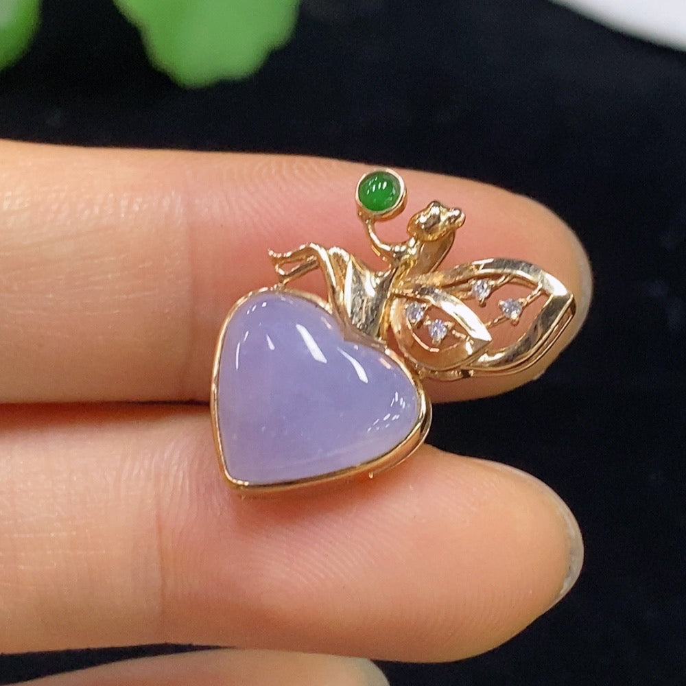 Huiliu Jadeite heart-shaped pendant with inlaid details, crafted from high-quality jade, certified by HUILIU HQ.