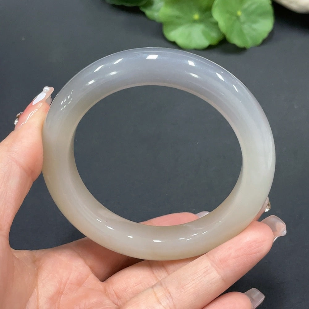 Hetian Jade Round Bracelet . | Huiliu Certified