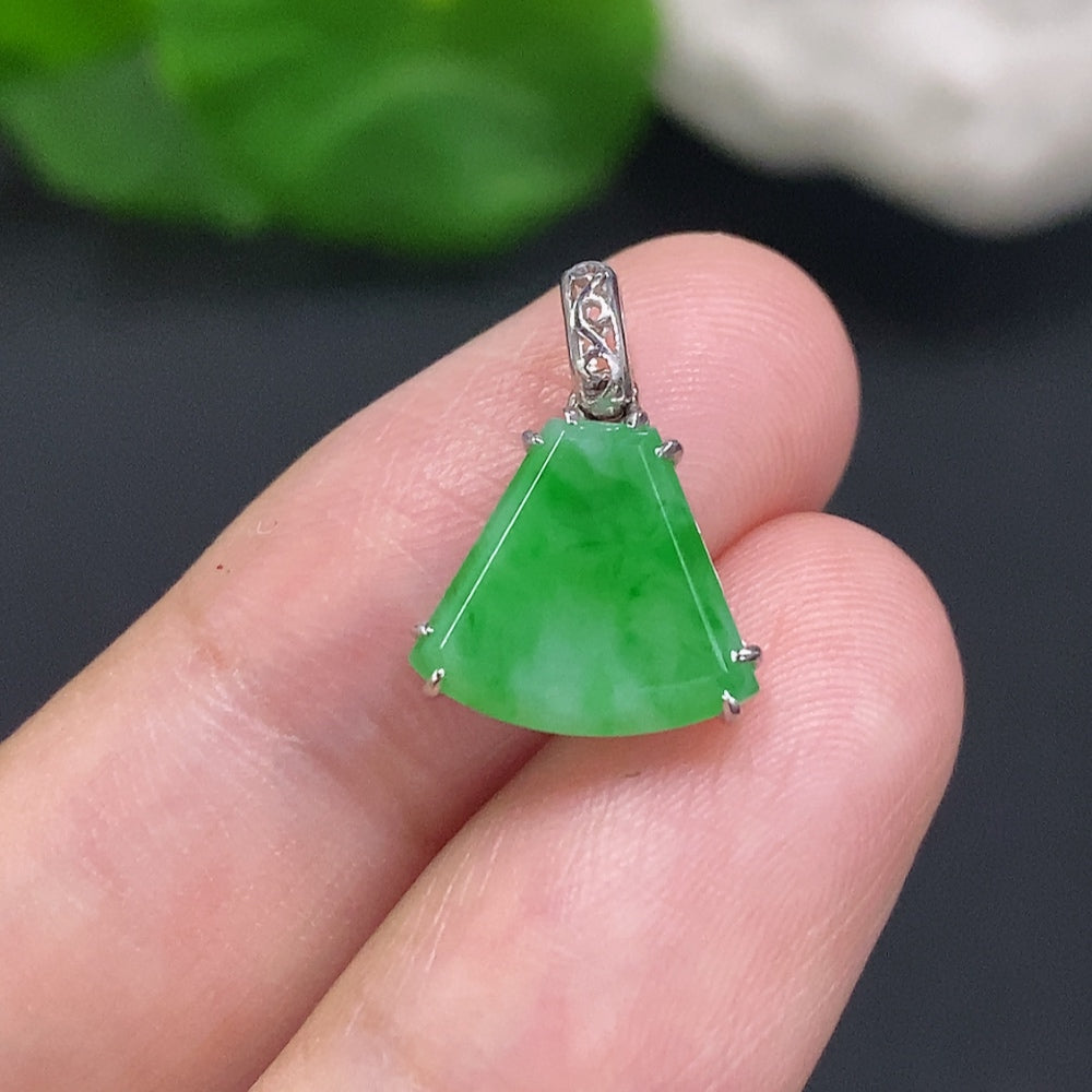 Jadeite Inlaid Pendant 18K Gold Total Weight Approx.1g
