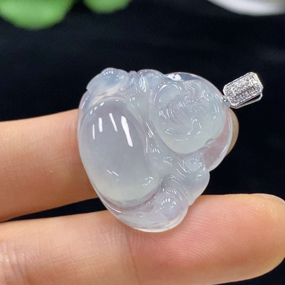 Jadeite Buddha Pendant with 18K Gold and Diamond Accents, Total Weight Approximately 6.05g