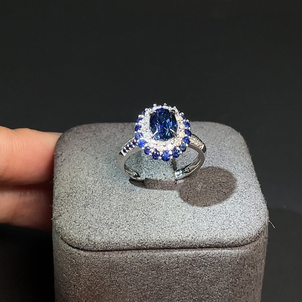 Sapphire Inlaid Ring 18k Gold Size 13 Total Weight Approx. 3.89g