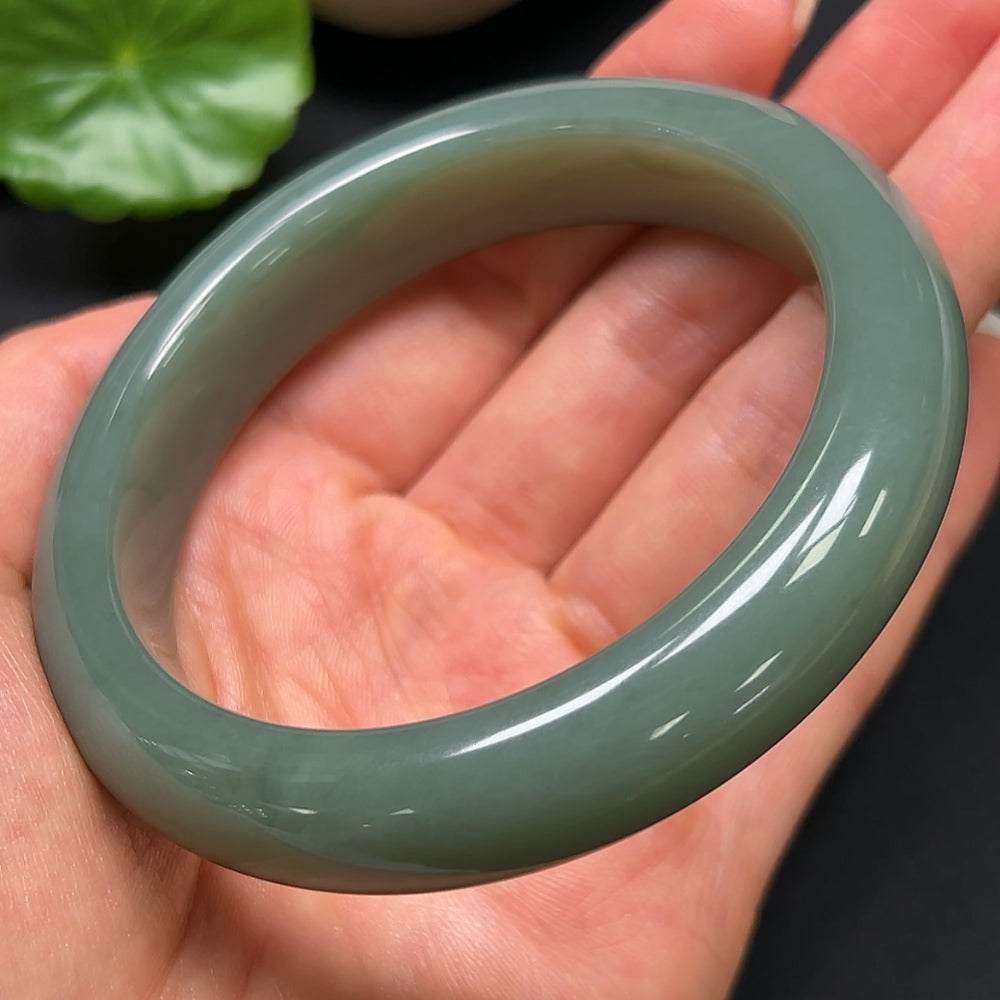 Hetian Jade Round Bracelet