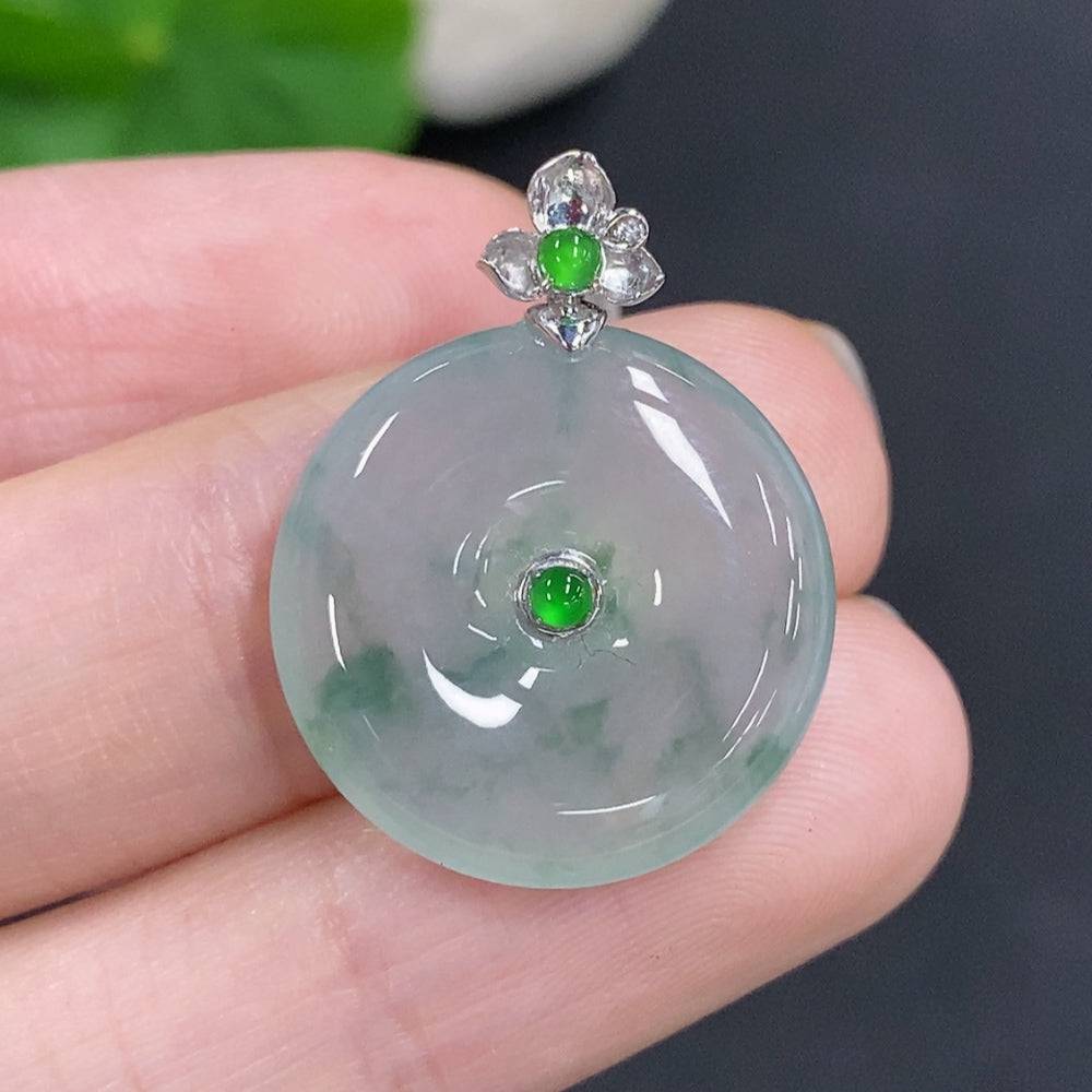 Jadeite peace knot pendant with 18K gold clasp, crafted from green jade, weighing approximately 4 grams, by HUILIU HQ.