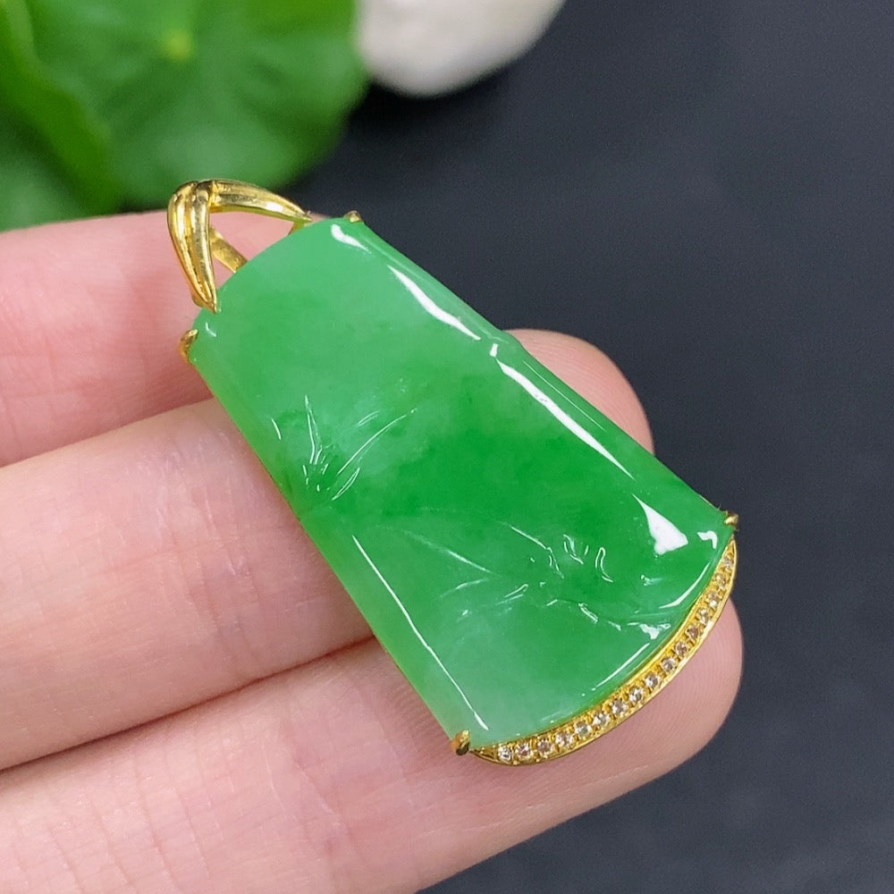 Jadeite Ascending Inlay Pendant 18k Gold Total Weight Approx.4.6g Non-Diamond