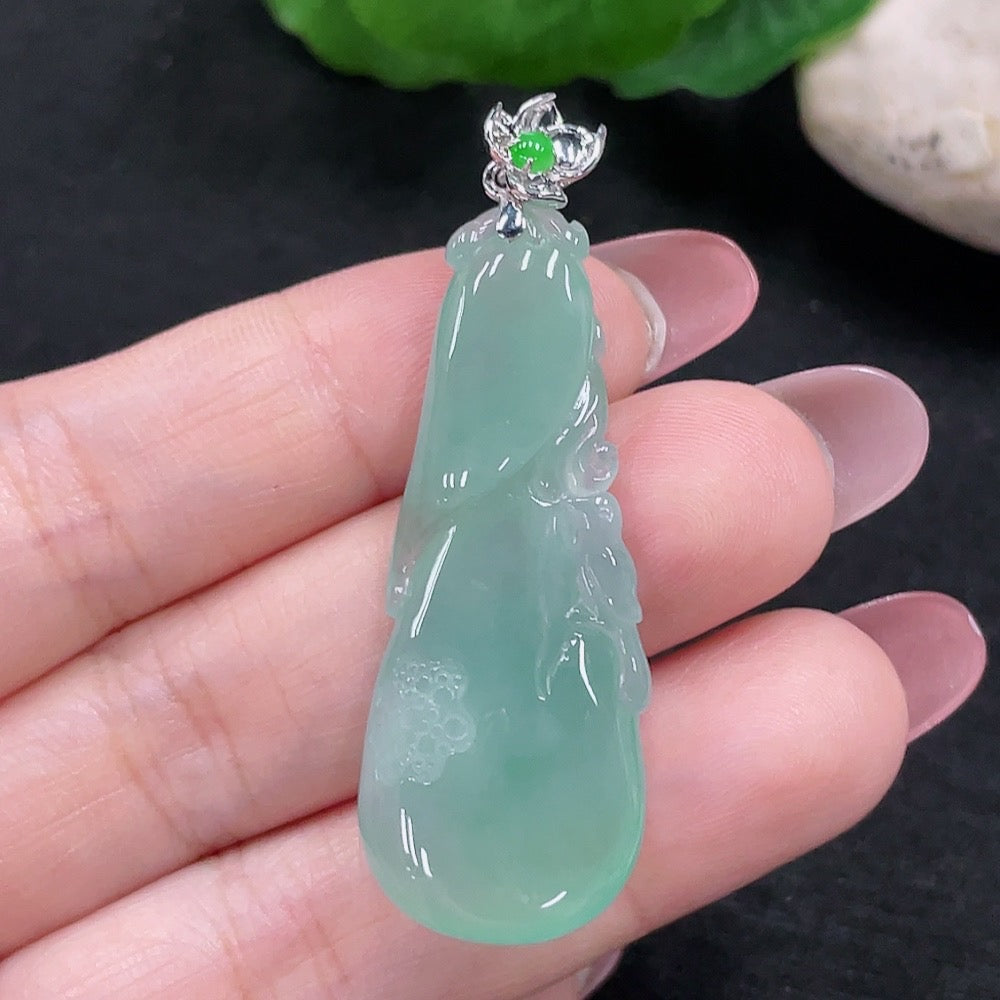 Jadeite Pendant . | Huiliu Certified