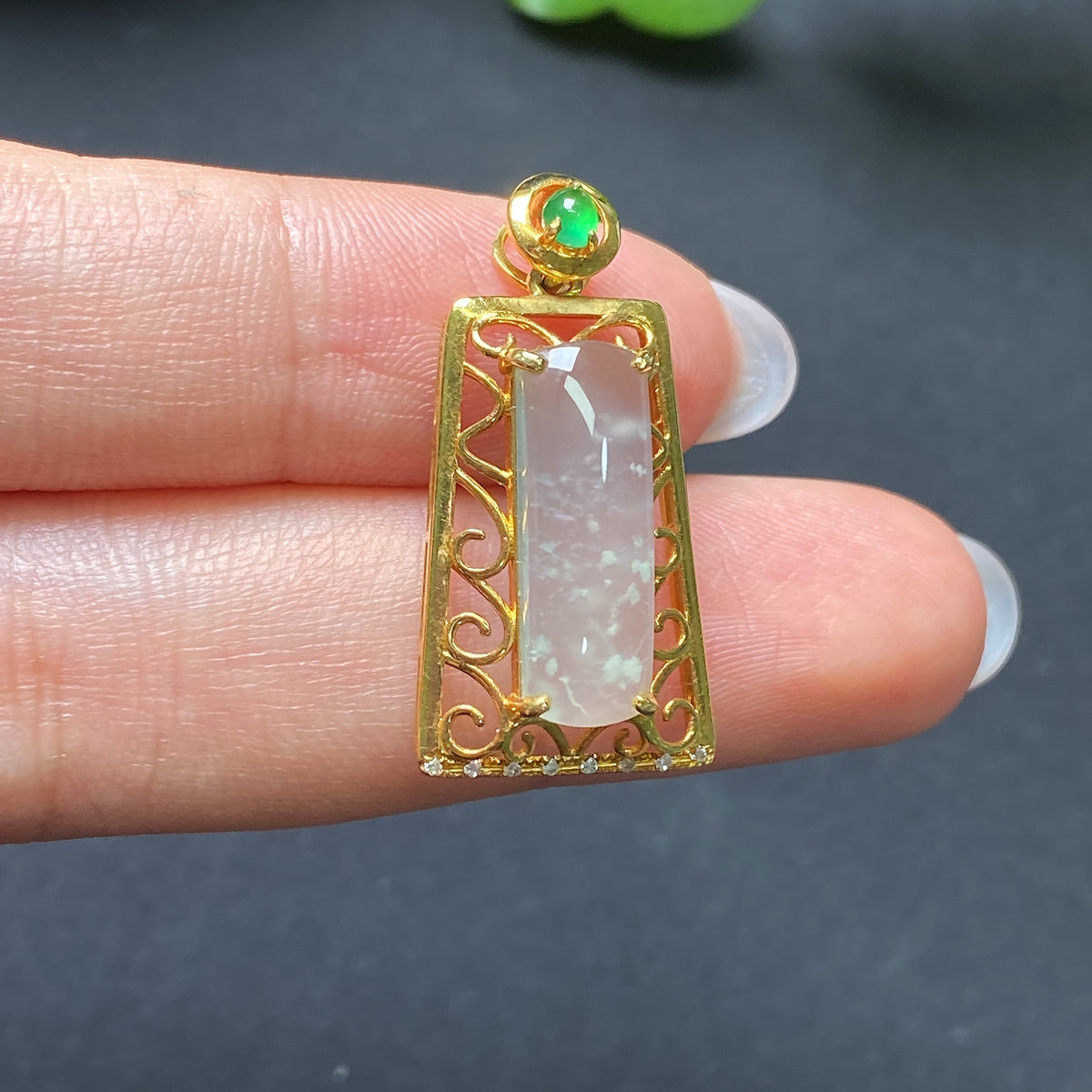 Jadeite inlaid pendant with diamond accents, 18k