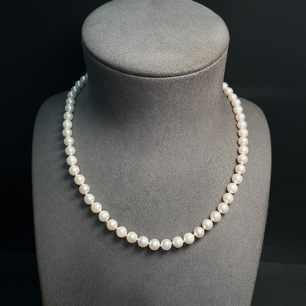 HUILIU HQ seawater pearl necklace with non-gold clasp, showcasing lustrous pearls on a delicate strand, weight approximately 26.84g.