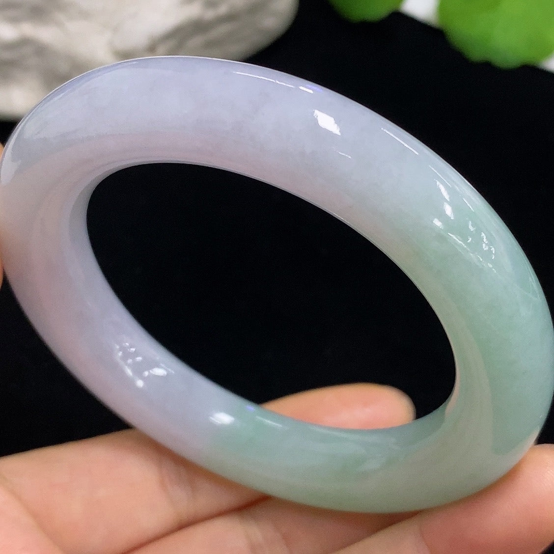 Jadeite Round Bangle Size 55 Total Weight Approx. 81.57g