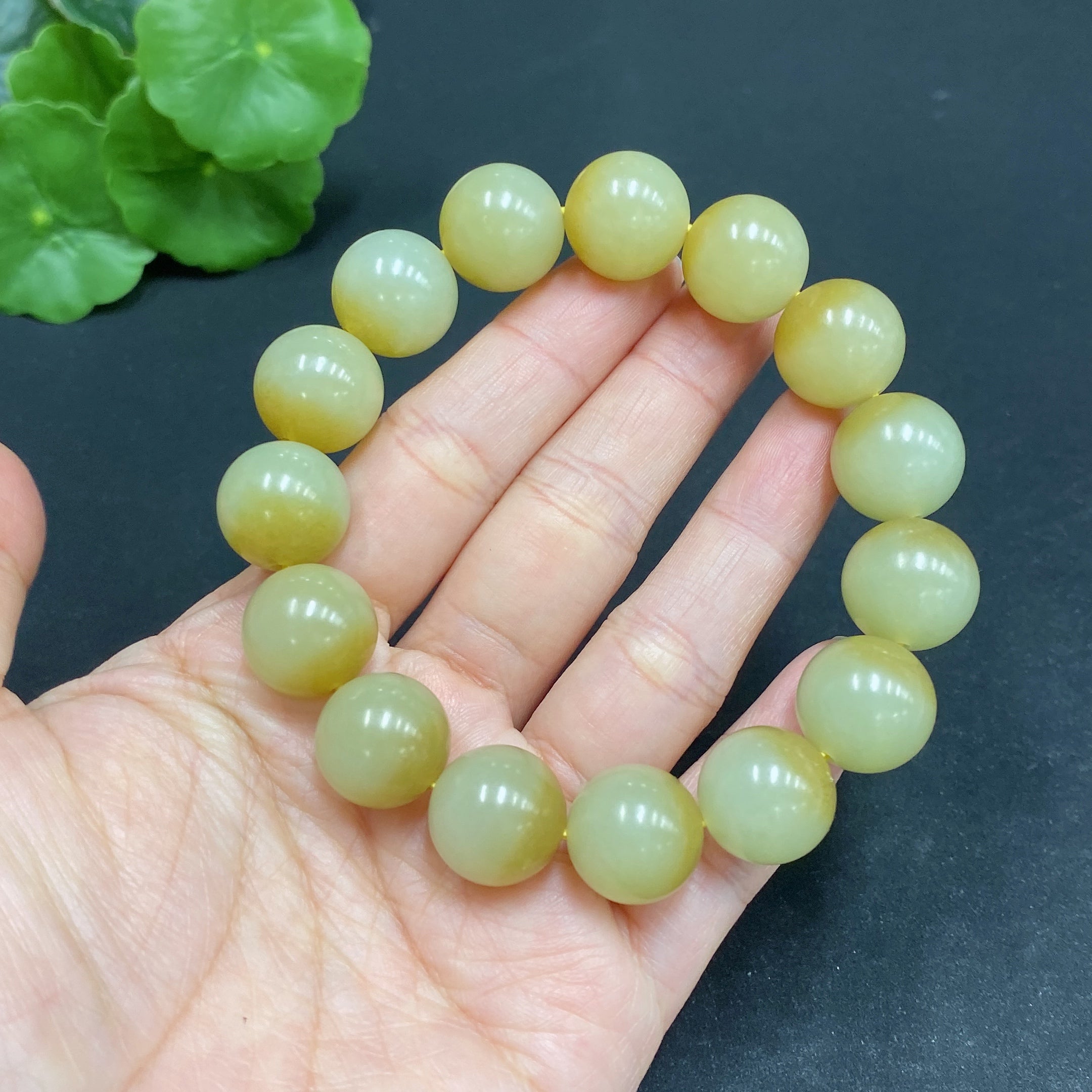 Hetian Jade Bracelet Approx 13.8mm Total Weight Approx 63.9g