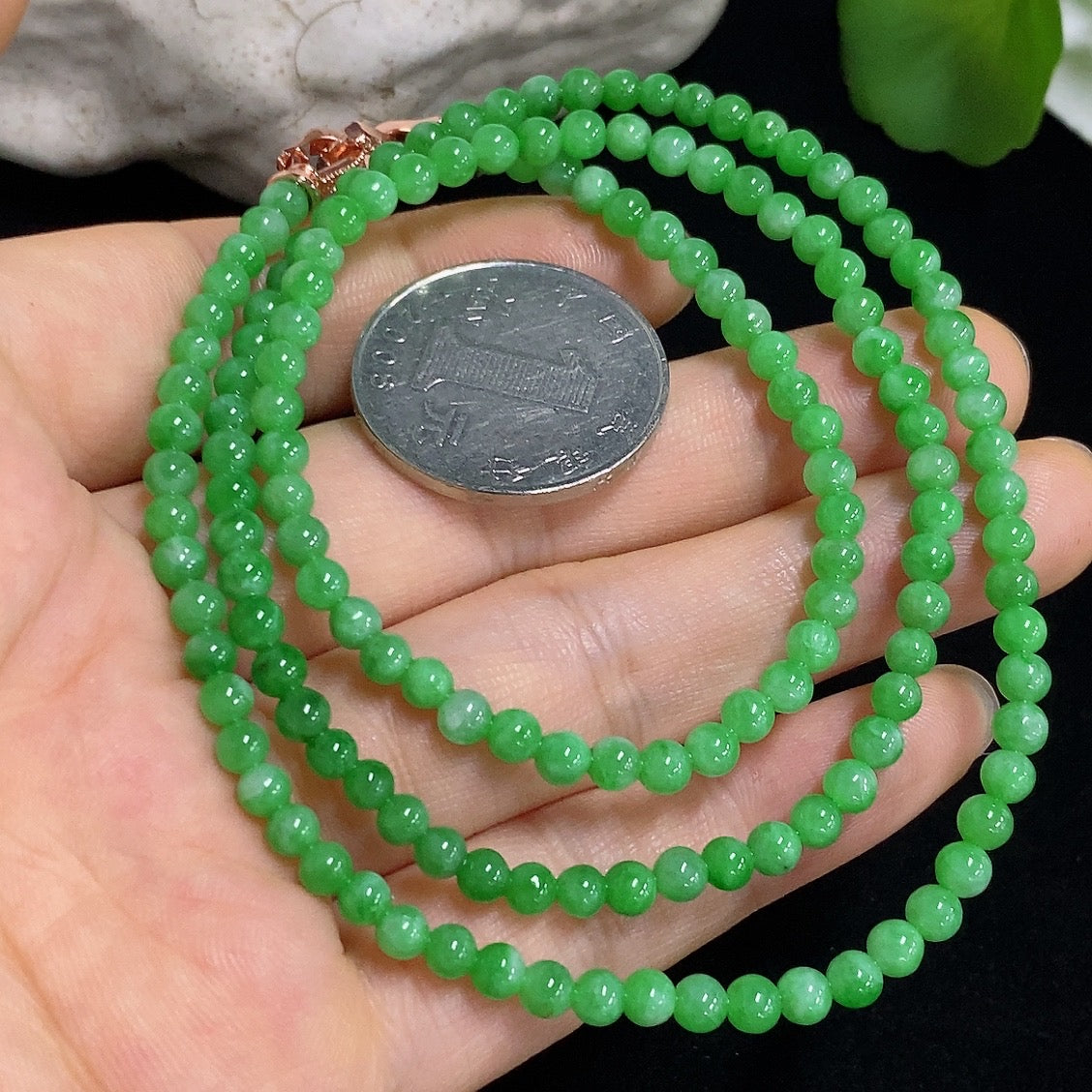 Jadeite Bead Necklace Non-Gold