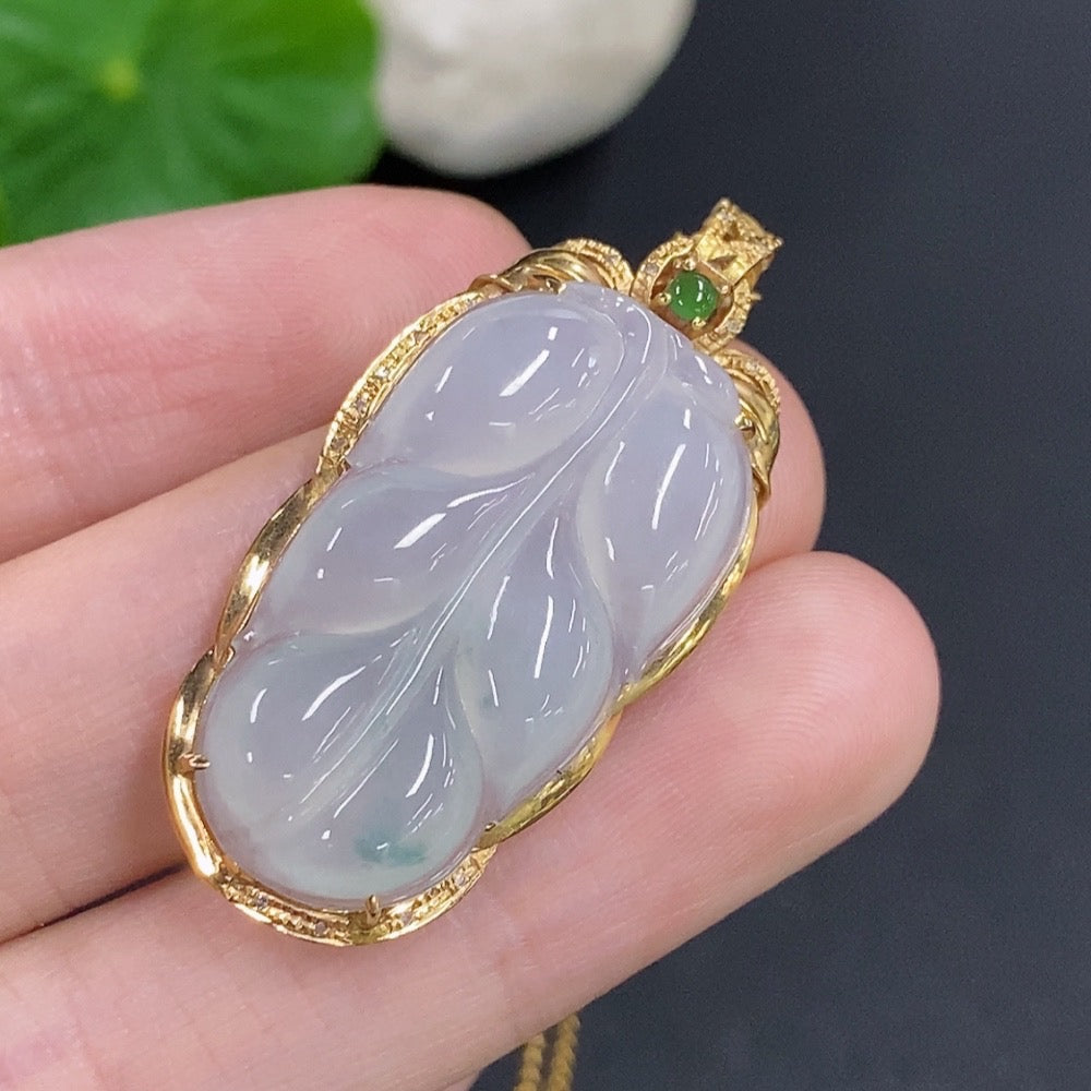 Jadeite Leaf Inlay Pendant 18K Gold with Diamond Accents