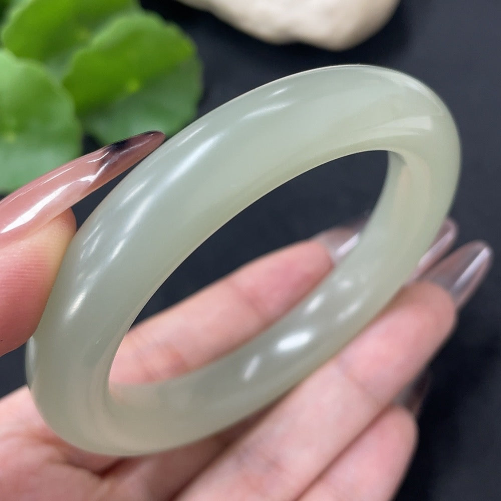 Hetian Jade Round Bracelet Size 55.8 Total Weight Approx. 58.6g