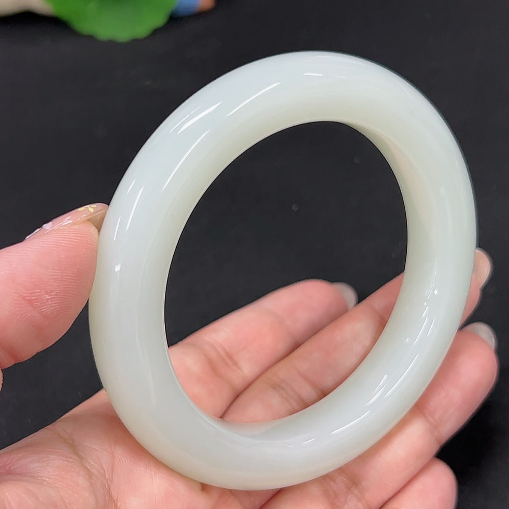 Hetian Jade Round Bracelet Size 59.2 Total Weight Approx. 78.5g