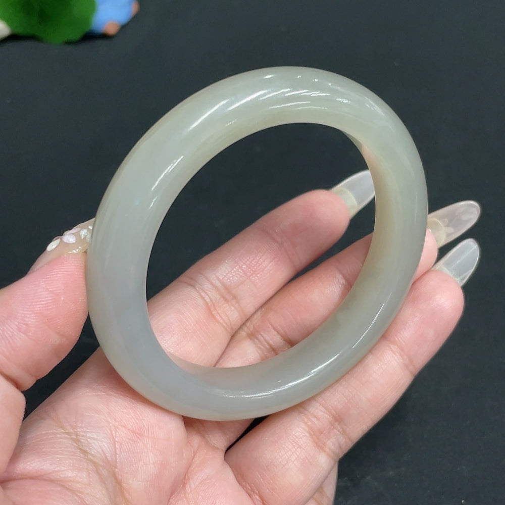 Hetian Jade Round Bracelet . | Huiliu Certified