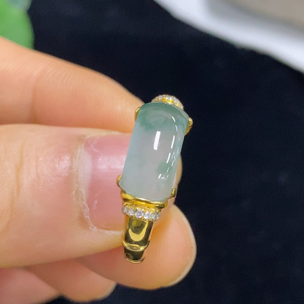 Jadeite Ring 18k Gold Set with Diamonds Total Weight Approx. 3.4g Size 14