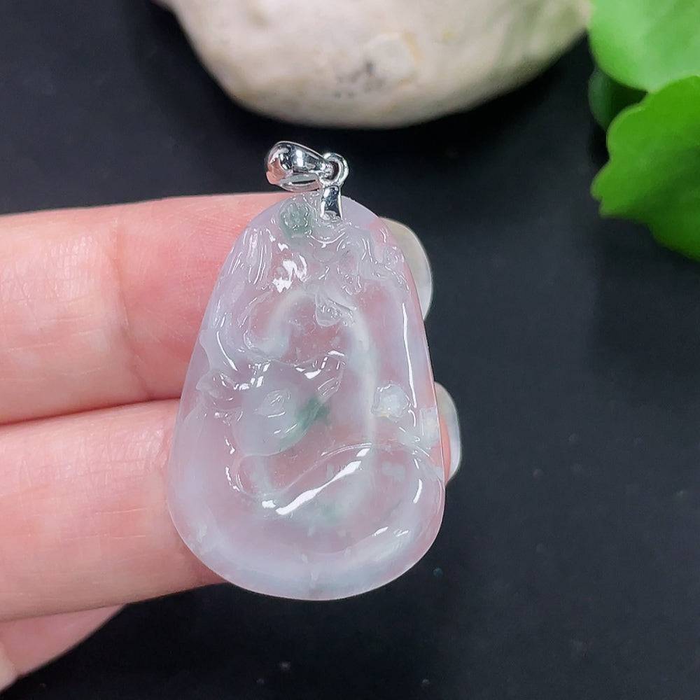 Jadeite pendant with "You Are Always with Me" inscription, 18K gold clasp, crafted by HUILIU HQ, weighs approximately 6.1g.