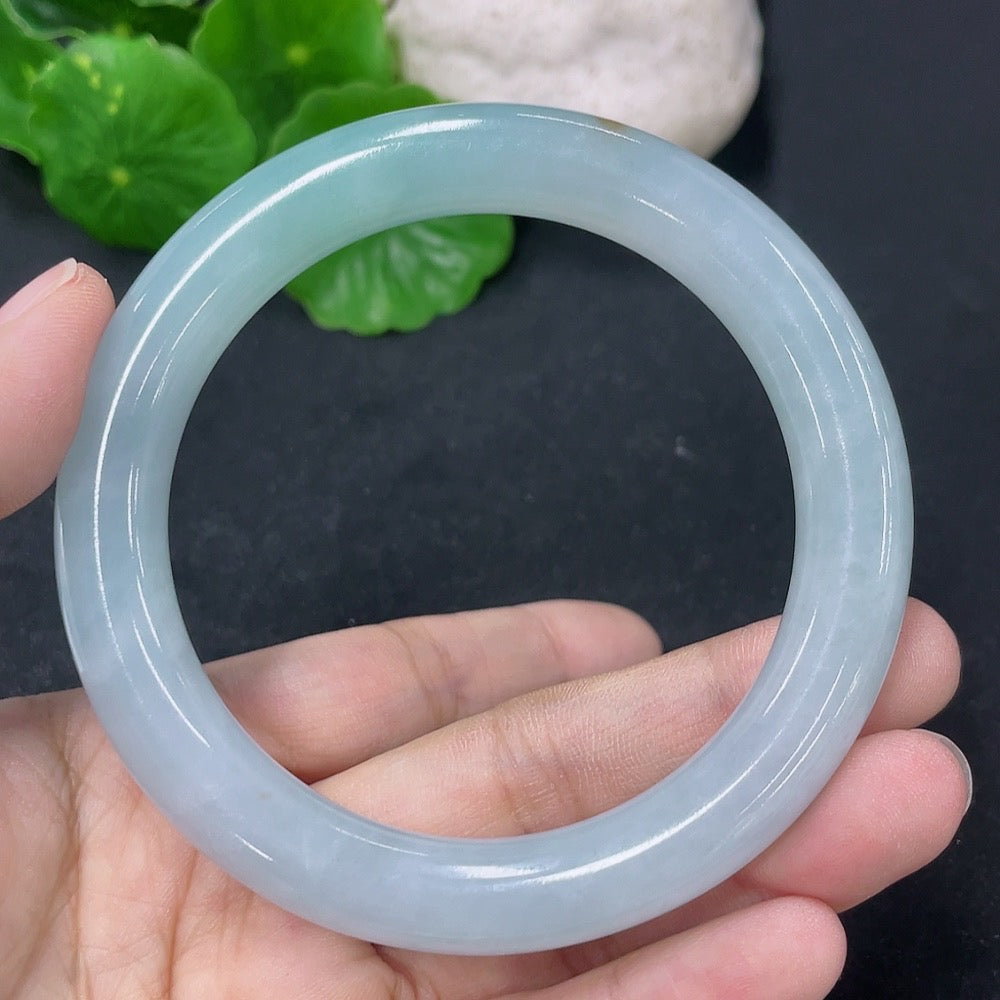 Jadeite Round Bangle Size 58.3mm Total Weight Approx. 60.28g