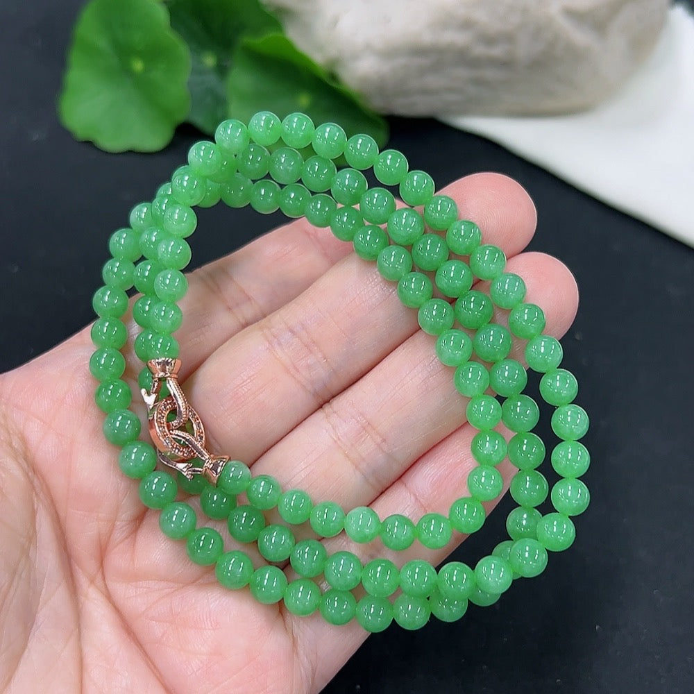 Jadeite Beaded Necklace Non-gold Inlaid