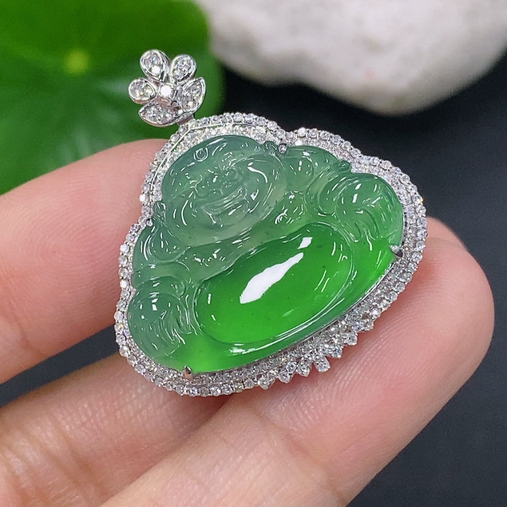 Jadeite Buddha Inlaid Pendant 18K Gold Total Weight Approx. 4.4g (With Diamond Accents)