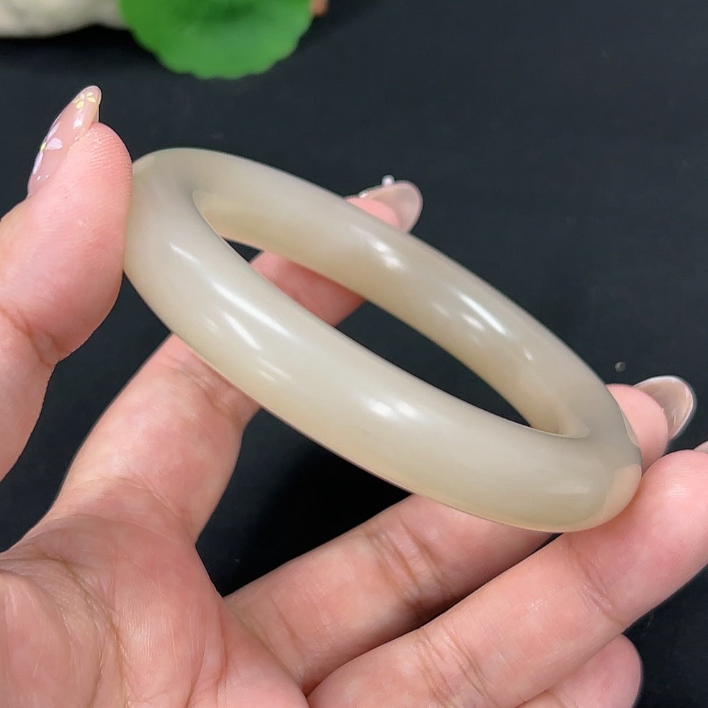 Hetian Jade Round Bangle Size 56.4 Total Weight Approx. 73.7g