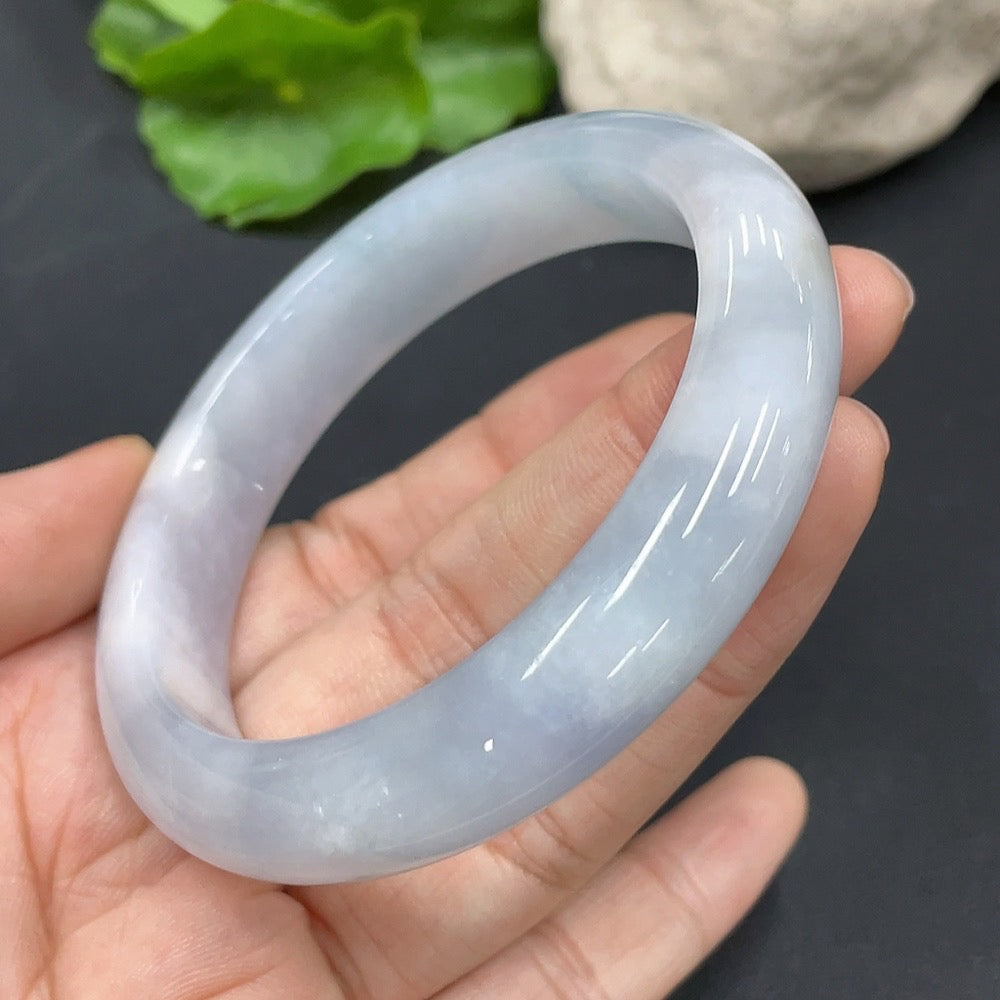 Jadeite Round Bangle, Inner Diameter 55.5, Total Weight 56.530g