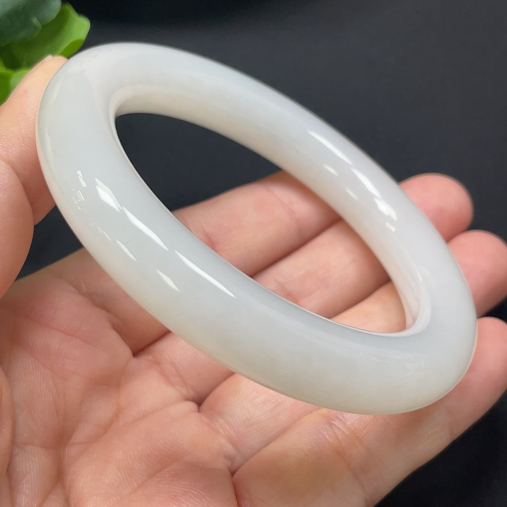 Hetian Jade Round Bangle Size 55.4mm Total Weight Approx. 61.16g