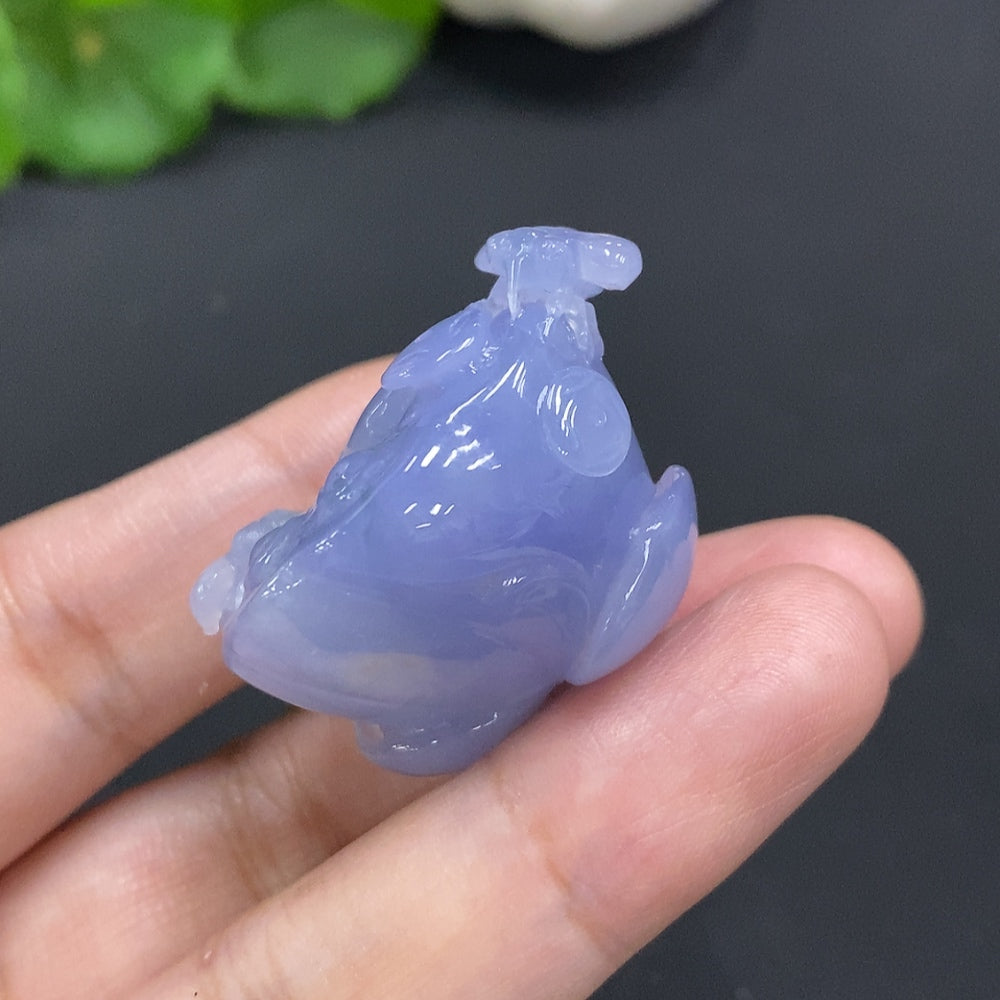 Jadeite Lotus Pod Pendant with 18K Gold Bezel Total Weight Approx. 29.8g (Set with Diamonds)
