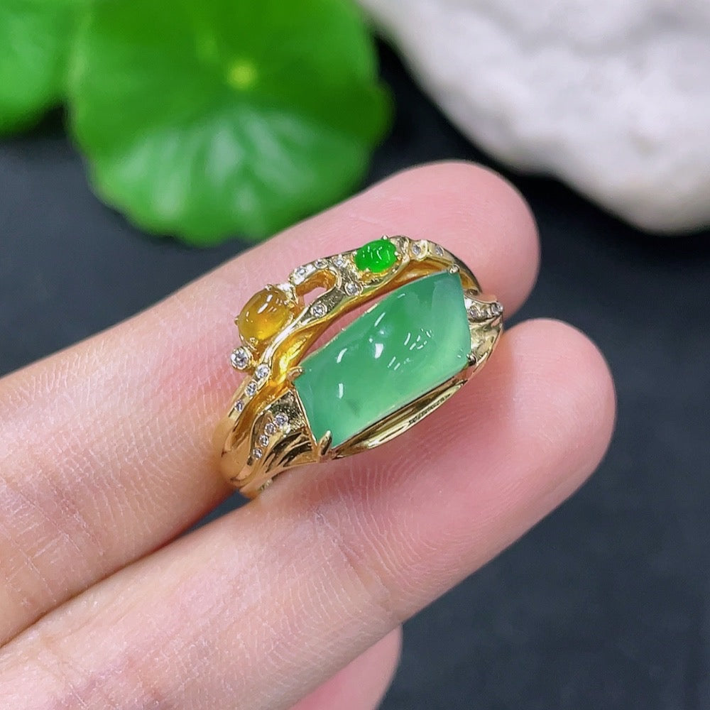 Jadeite ring with 18K gold band and diamond accents, size 16, weighing 3.98 grams, crafted by HKHQ.