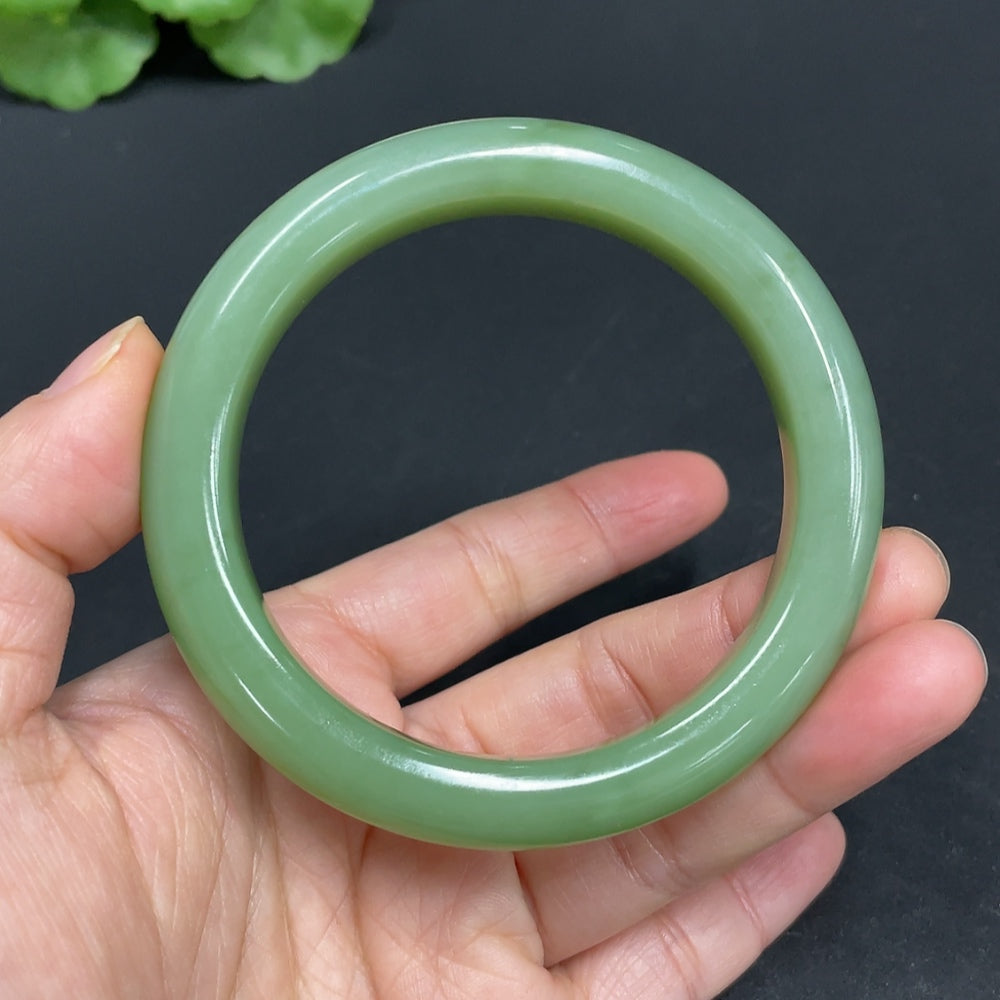 Hetian Jade Round Bracelet Size 56.8 Total Weight Approx. 50.3g