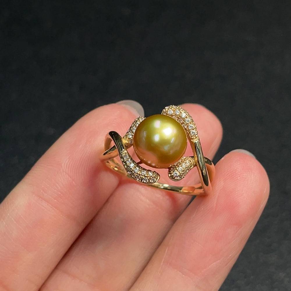 HUILIU HQ seawater pearl ring with 8.9mm pearl, gold AU52%, size 17, 3.87g, featuring a lustrous, round pearl centerpiece.