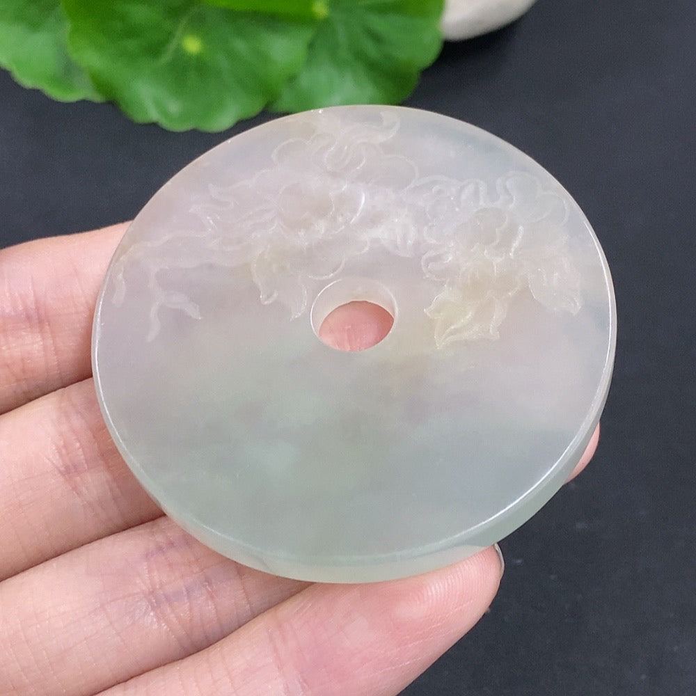 Jadeite Flourishing Prosperity Pendant