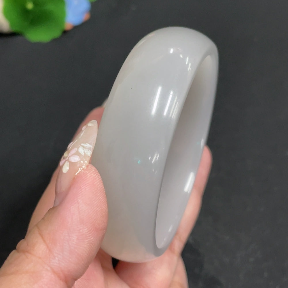 Hetian Jade Round Bracelet . | Huiliu Certified