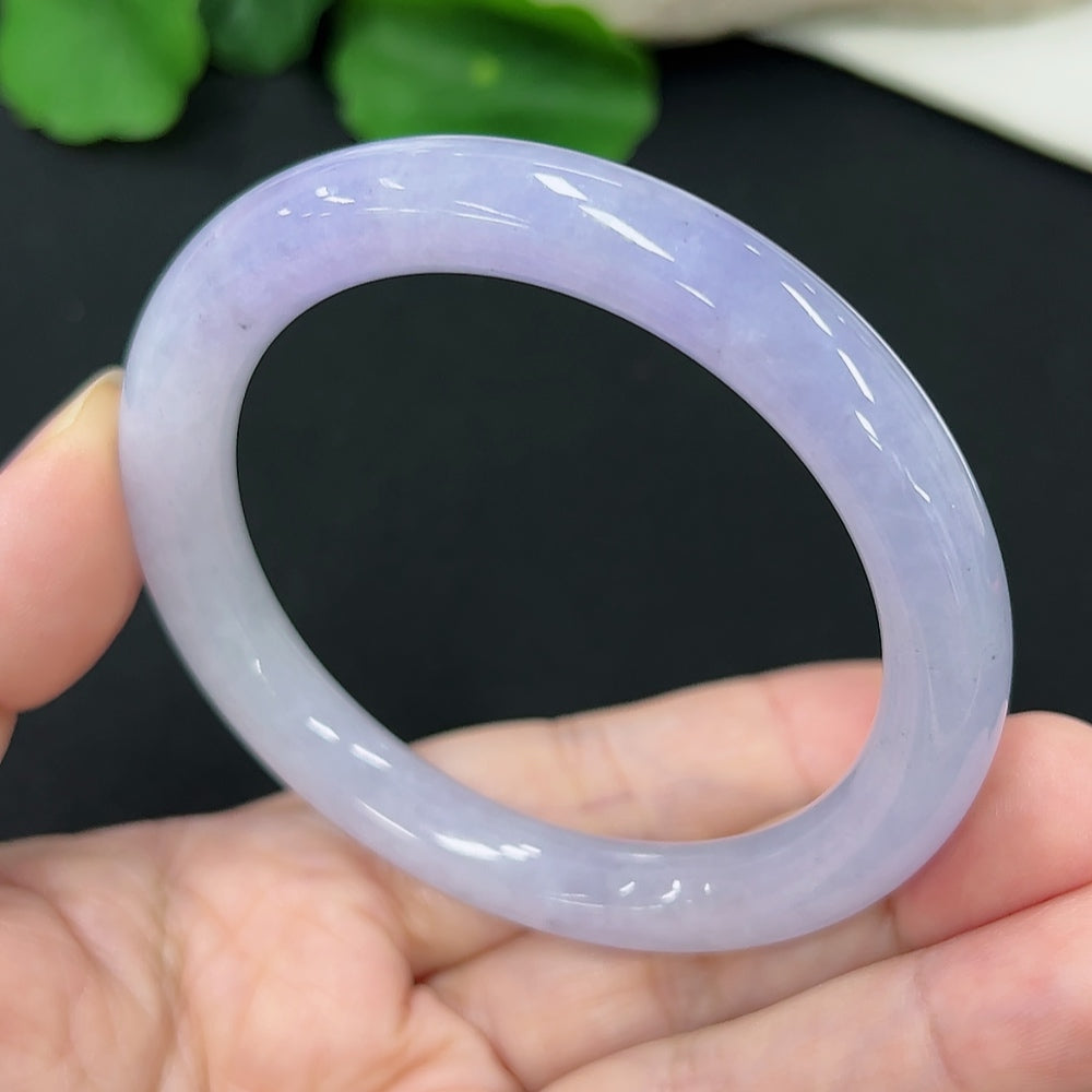 Jadeite Round Bangle