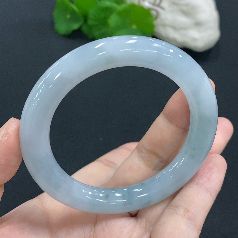 JadeiteRound Bangle Bracelet, Inner Diameter 55.7, Total Weight Approx. 56.9g