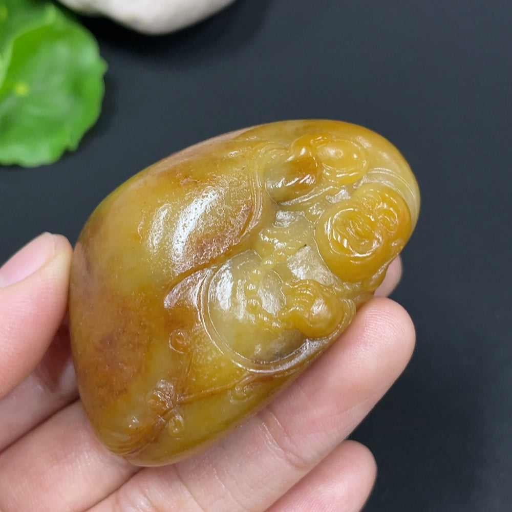 허톈 옥 펜던트 - 부처상, 총 중량 약 79.1g, 피부색 출처 미확인