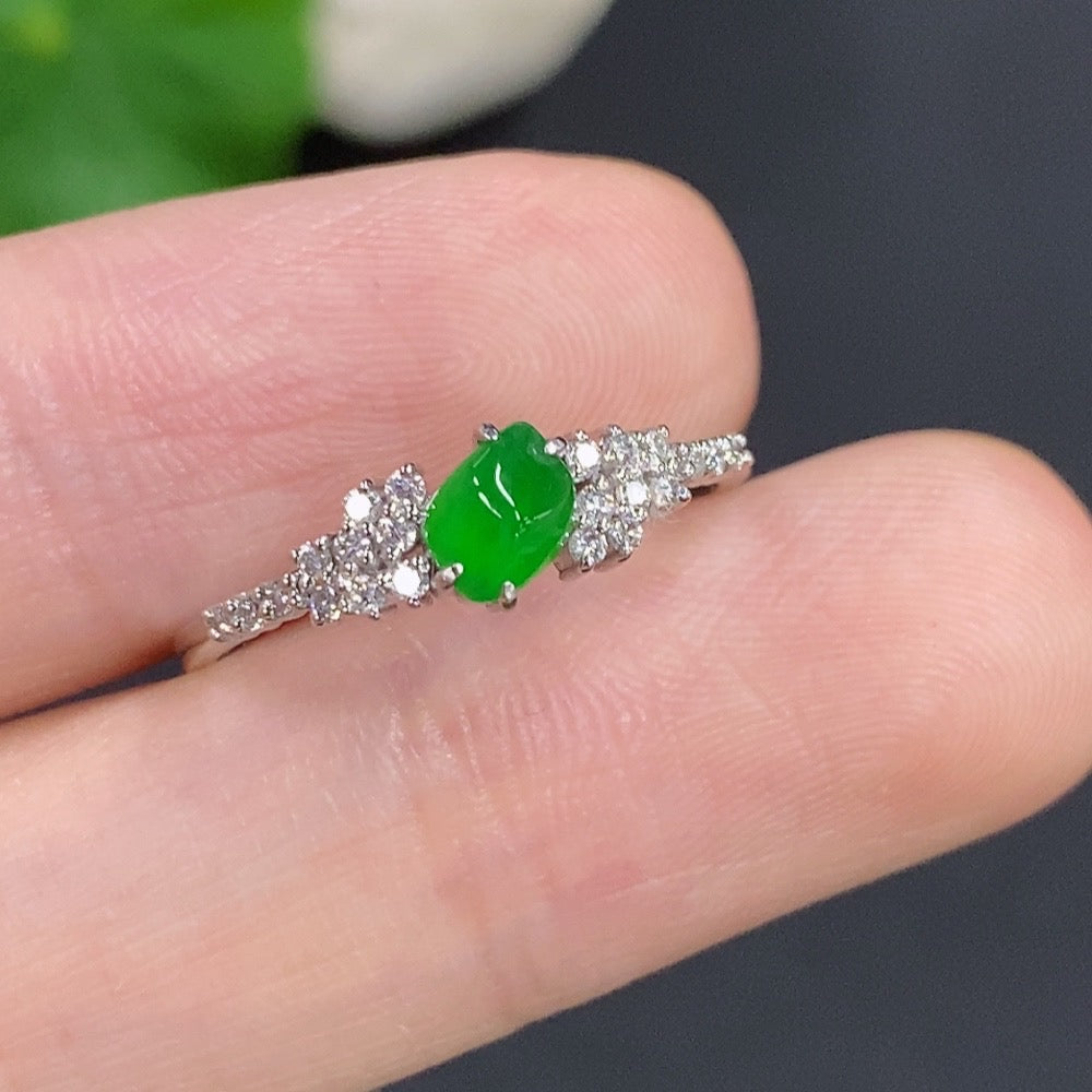 Jadeite Freeform Inlaid Ring 18k Gold Total Weight Approx. 1.7g Size 15 with Diamond Accents