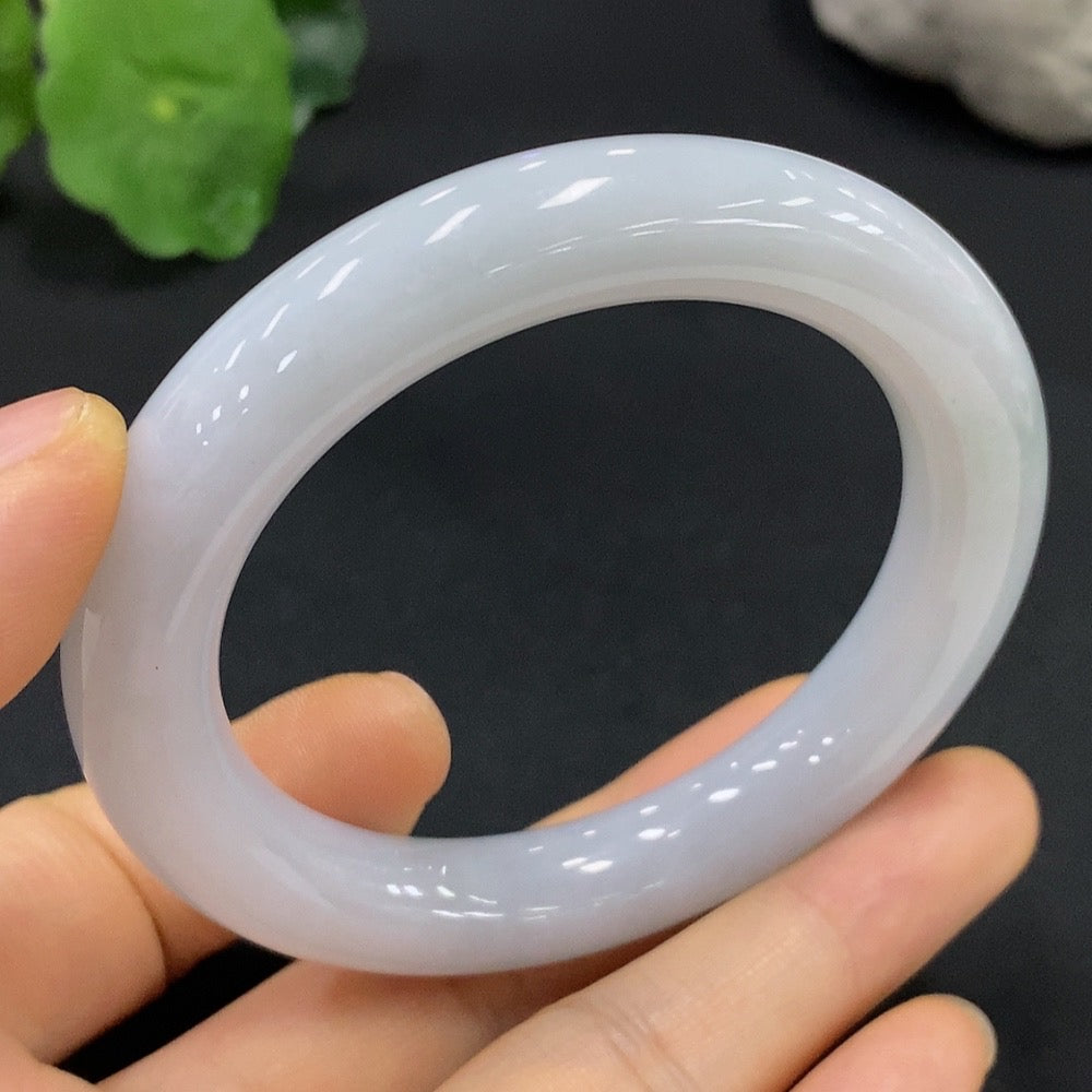 Jadeite Round Bangle Size 53.7 Total Weight 61.412g